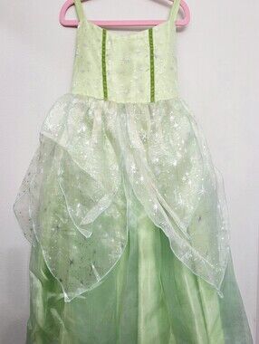 NEW NEVER WORN Disney Tiana Girl